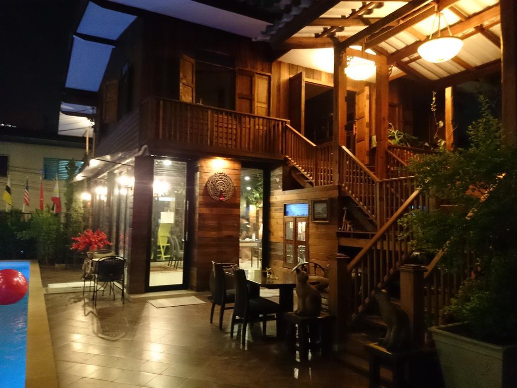 Capital O 1051 Pagoda House Chiang Mai Zewnętrze zdjęcie