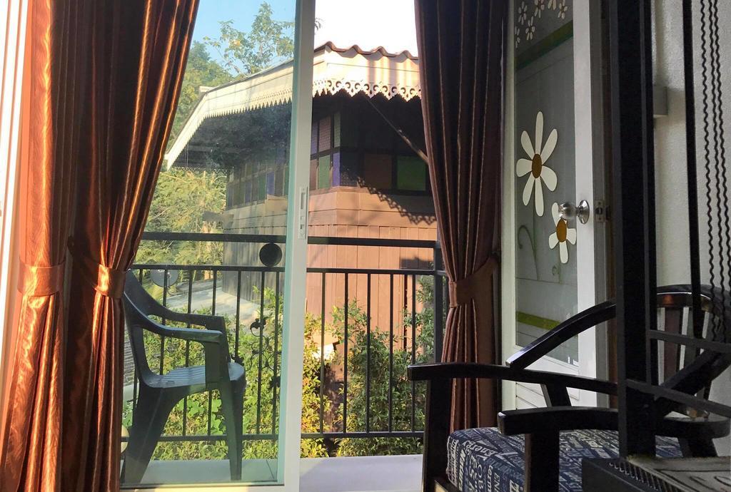Capital O 1051 Pagoda House Chiang Mai Zewnętrze zdjęcie